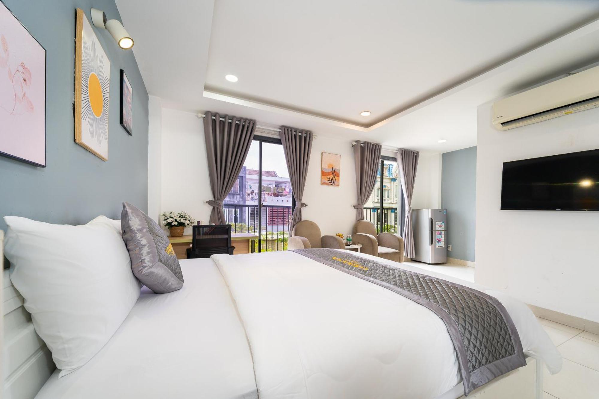 Căn hộ Golden Sun 3 *