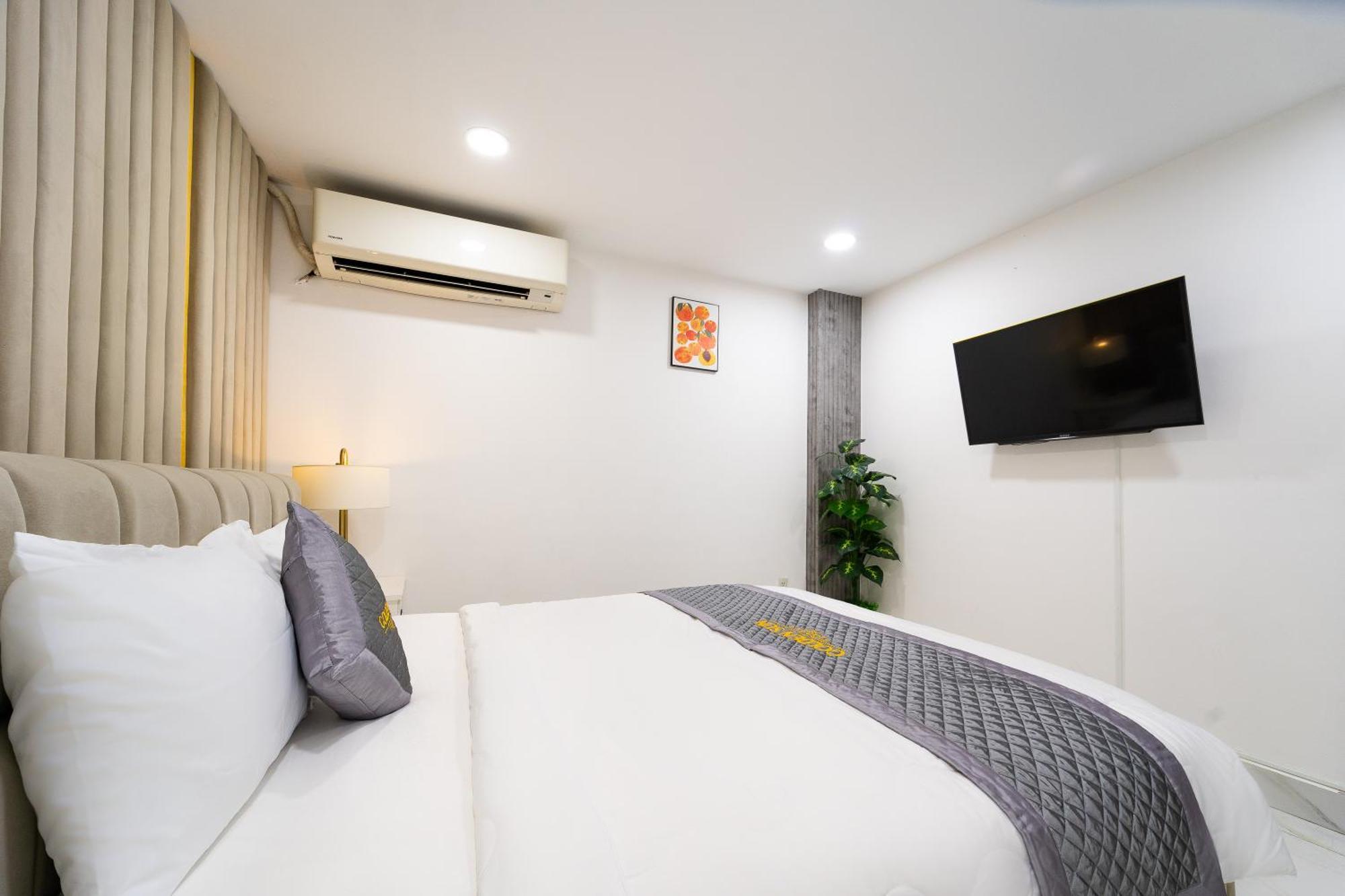 Golden Sun 3 * TP. Hồ Chí Minh